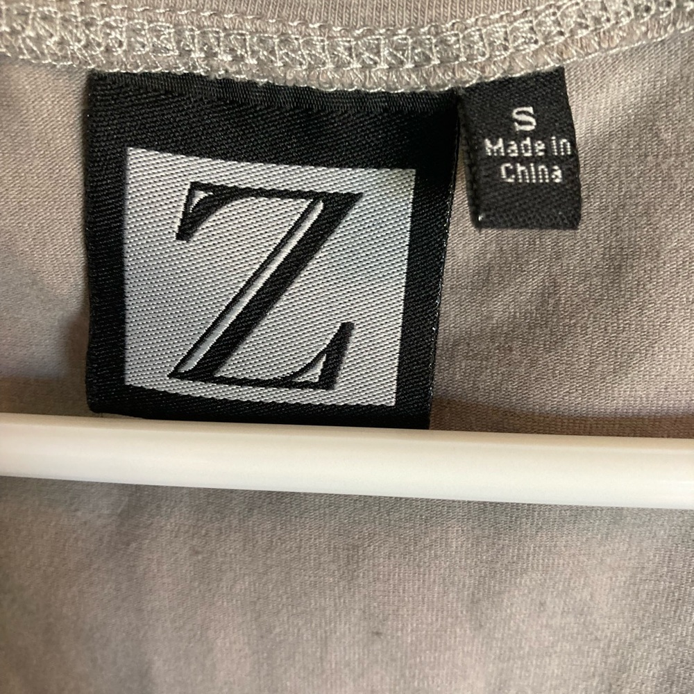 Grey Basic Tee - Picture 3 of 3